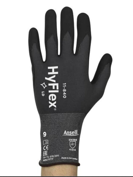 Ansell Hiyflex 11-840 protective gloves